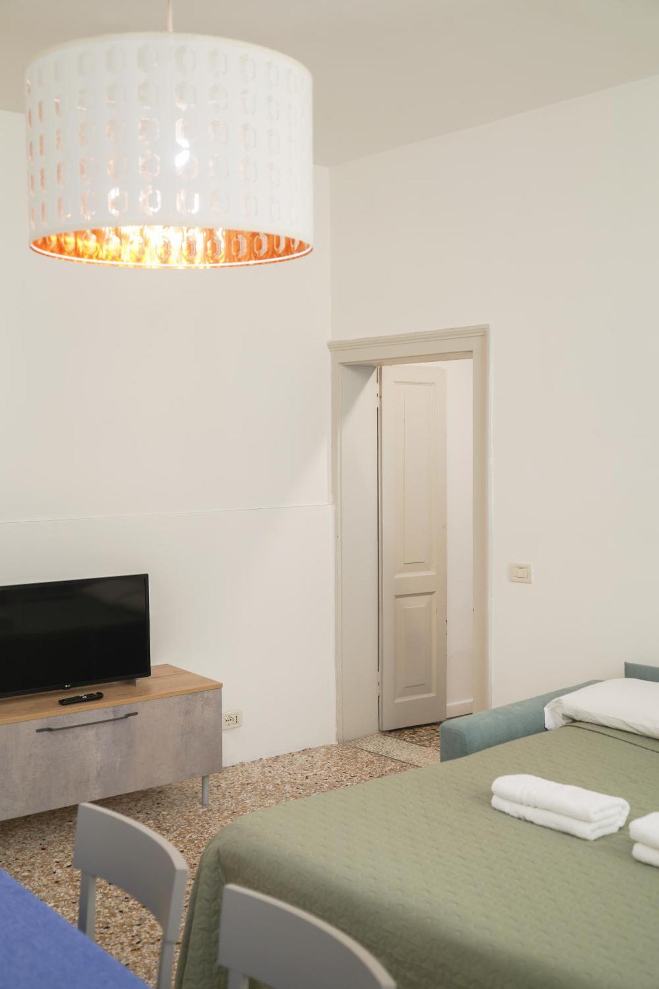 Melusina Apartments Rialto Venezia Esterno foto