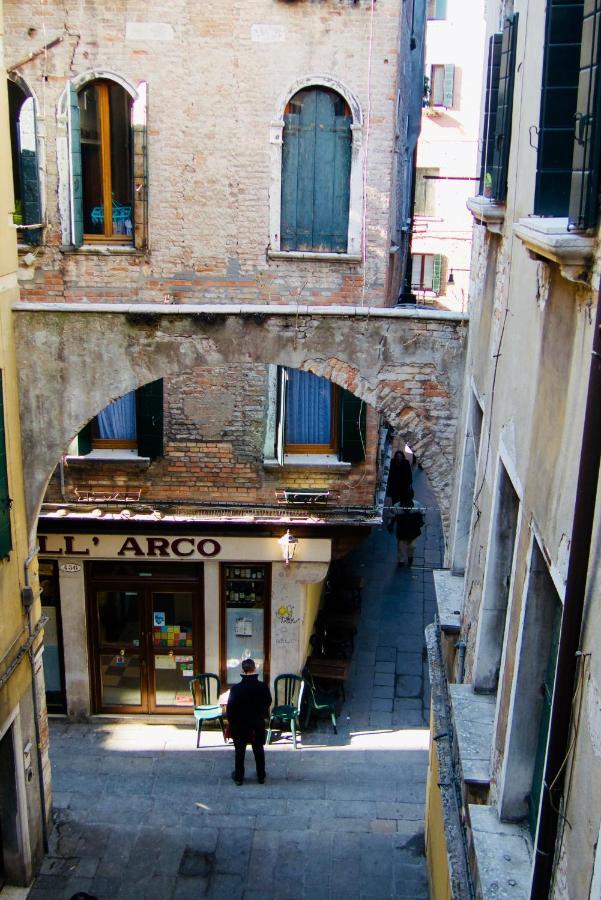 Melusina Apartments Rialto Venezia Esterno foto